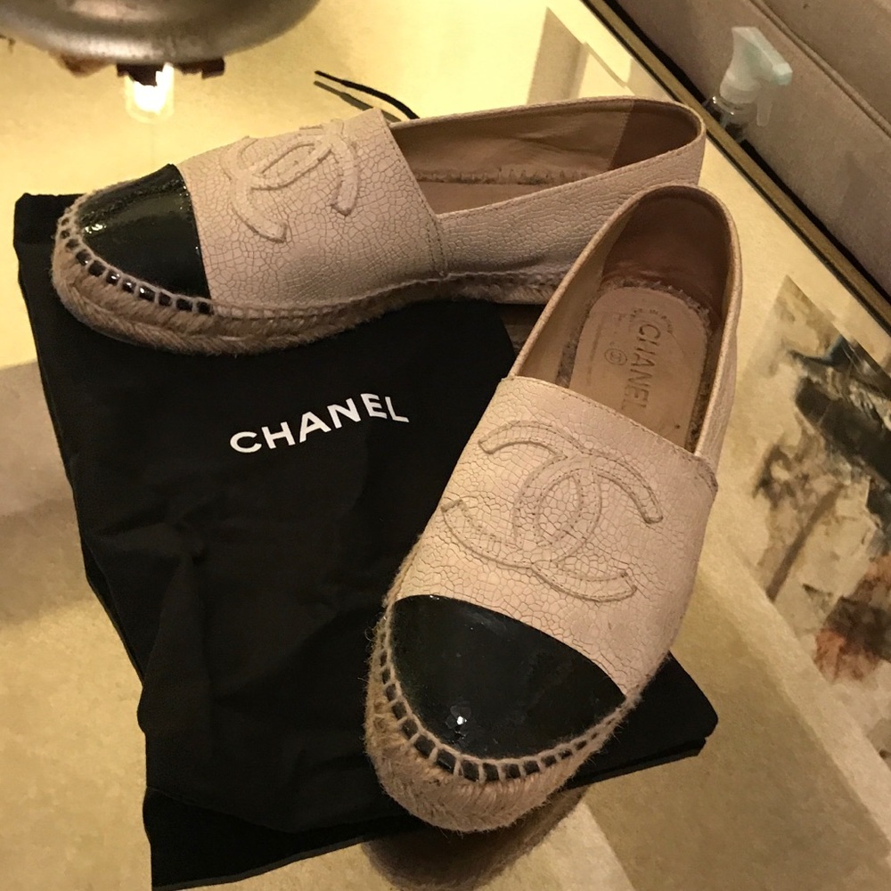CHANEL Espadrilles